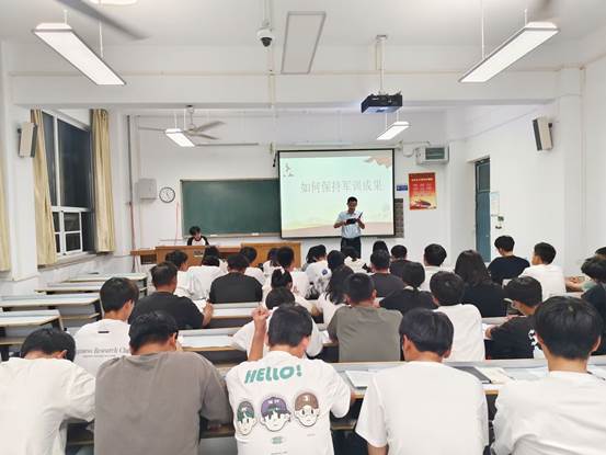 894fa64f0edf4c09b1fd756a57f5d1bb