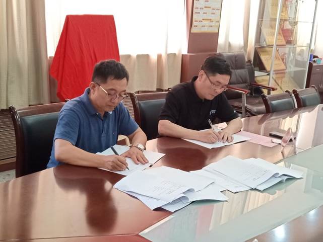 说明: C:\Users\Administrator\Documents\Tencent Files\375404487\Image\C2C\64E37F5A78AE709CFFAA6976EFCEA1D8.jpg 说明: C:\Users\Administrator\Documents\Tencent Files\375404487\Image\C2C\64E37F5A78AE709CFFAA6976EFCEA1D8.jpg