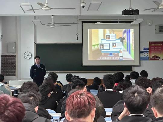 图示, 示意图

中度可信度描述已自动生成:ver1